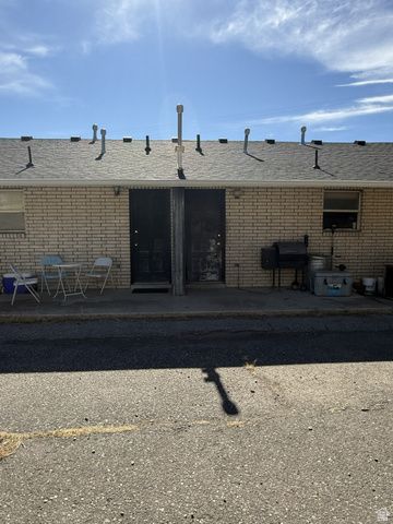 1575 S HIGHWAY 89, Perry, UT 84302