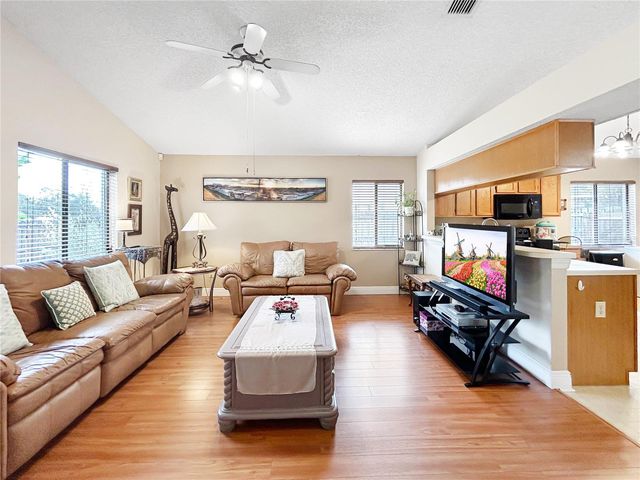 1814 CANDLESTICK COURT, Lutz, FL 33559