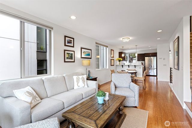 3028 61st Avenue SW, Seattle, WA 98116
