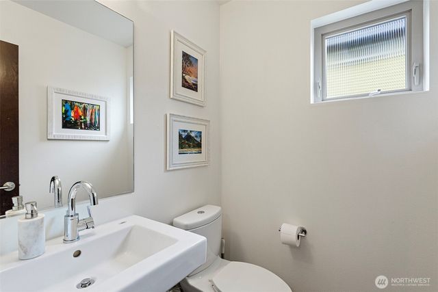3028 61st Avenue SW, Seattle, WA 98116