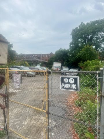670 E 98th Street, Brooklyn, NY 11236