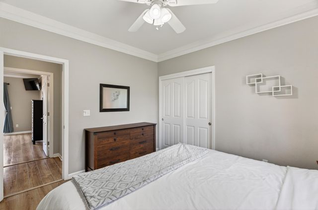 1050 Hillsdale Court, Redding, CA 96003