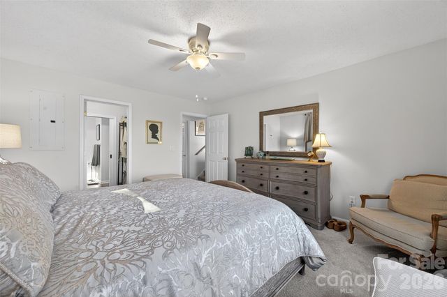 1665 Sherwood Court, Sherrills Ford, NC 28673