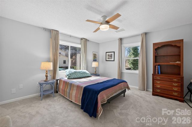 1665 Sherwood Court, Sherrills Ford, NC 28673