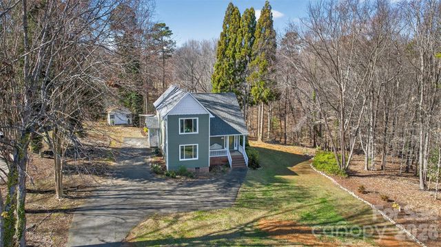1665 Sherwood Court, Sherrills Ford, NC 28673