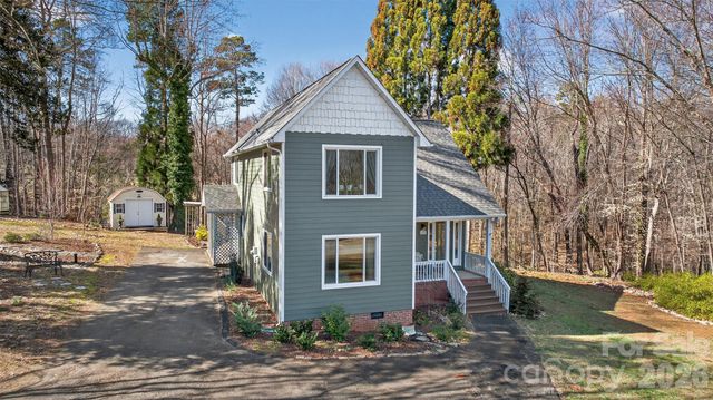 1665 Sherwood Court, Sherrills Ford, NC 28673