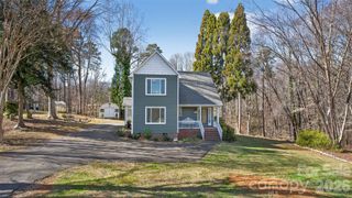 1665 Sherwood Court, Sherrills Ford, NC 28673
