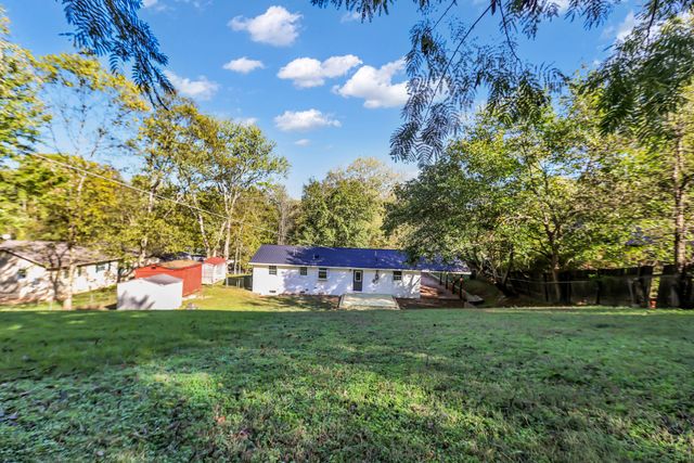 2054 Shelby Dr, Clarksville, TN 37043