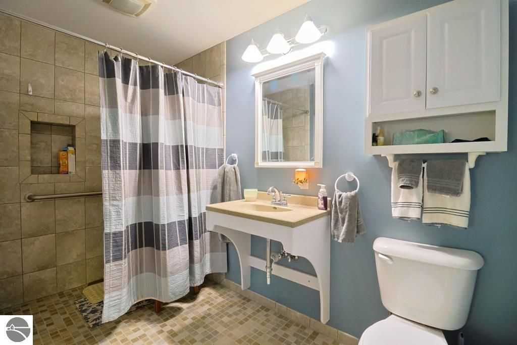 Image 12 of property listing at 1196 Summers Lane, Weidman, MI 48893