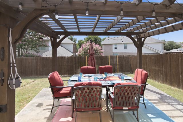 9845 Stripling Drive, Fort Worth, TX 76244