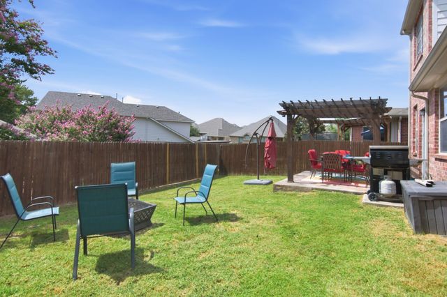 9845 Stripling Drive, Fort Worth, TX 76244