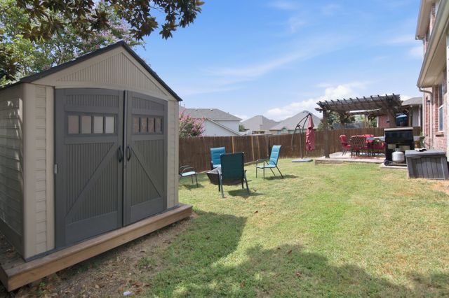 9845 Stripling Drive, Fort Worth, TX 76244