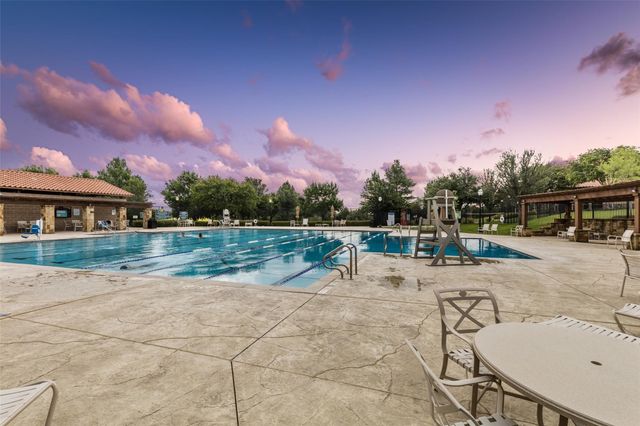 9845 Stripling Drive, Fort Worth, TX 76244