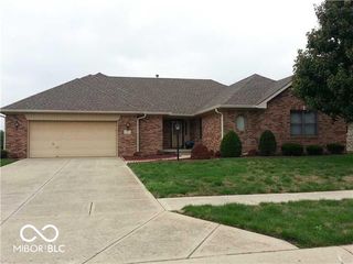 412 Hall Drive, Greenwood, IN 46142