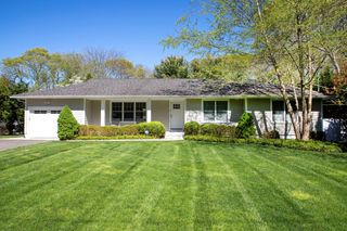 5 Tamarack Lane, East Quogue, NY 11942