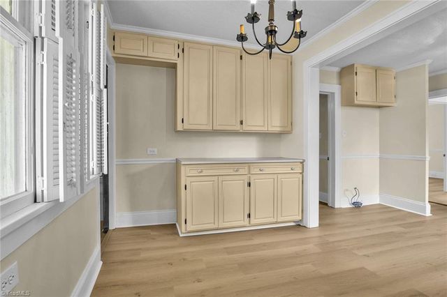 324 S Whitehead Avenue, Spencer, NC 28159