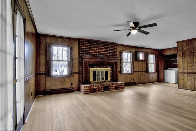 324 S Whitehead Avenue, Spencer, NC 28159