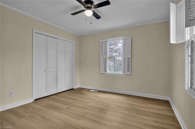 324 S Whitehead Avenue, Spencer, NC 28159