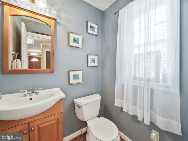 112 HARRISON AVE, Waynesboro, PA 17268