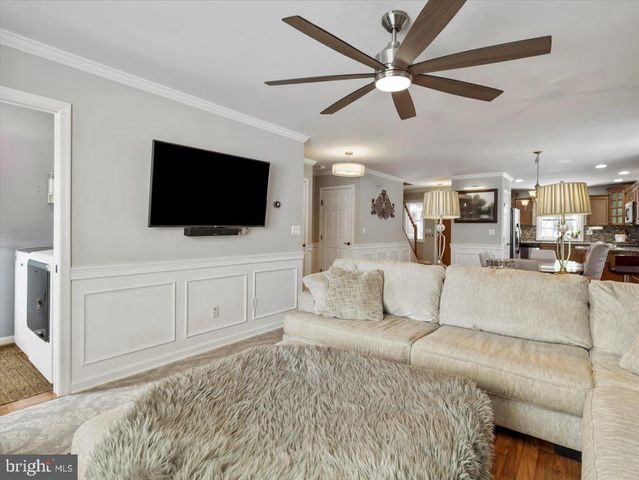 112 HARRISON AVE, Waynesboro, PA 17268