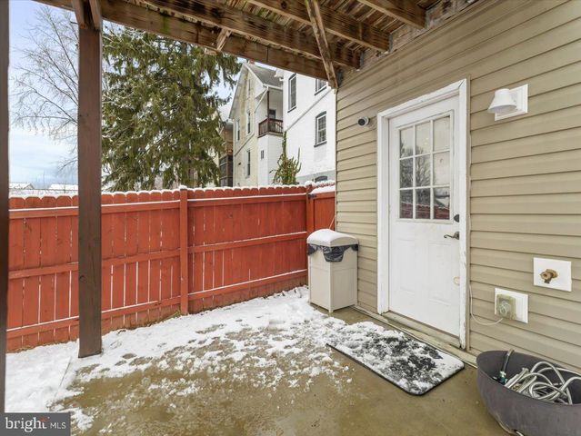 112 HARRISON AVE, Waynesboro, PA 17268