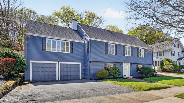 26 Garfield Rd, Melrose, MA 02176