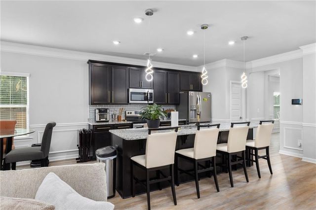 1215 Campbell Pine Trail, Lawrenceville, GA 30045