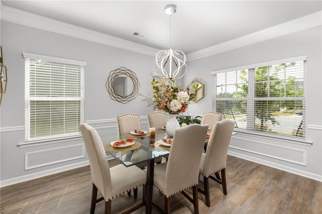 1215 Campbell Pine Trail, Lawrenceville, GA 30045