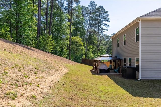 1215 Campbell Pine Trail, Lawrenceville, GA 30045