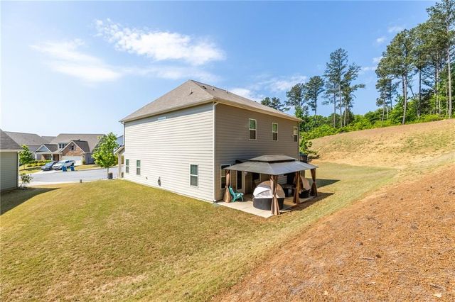 1215 Campbell Pine Trail, Lawrenceville, GA 30045