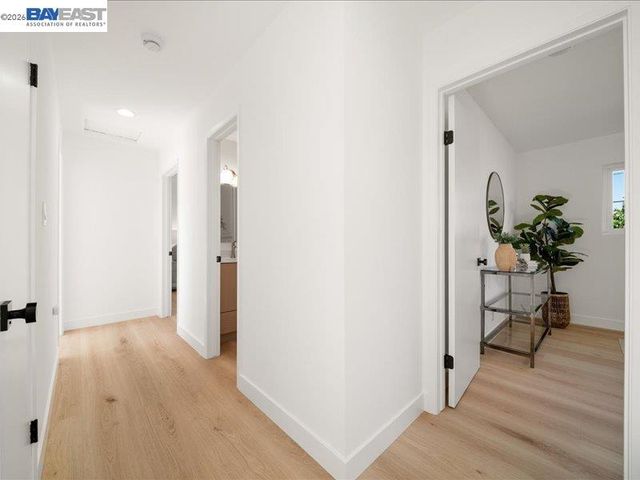 7654 Brighton Dr, Dublin, CA 94568
