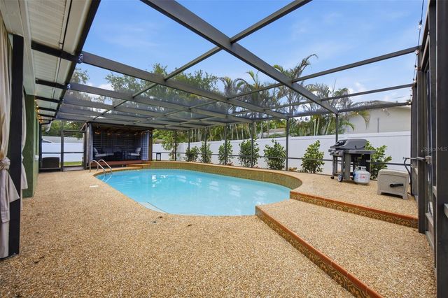 102 PEACOCK CIRCLE, Safety Harbor, FL 34695