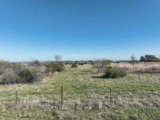 172 Gilmore Court, Lipan, TX 76462