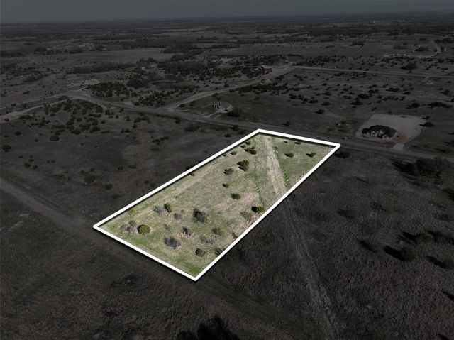 172 Gilmore Court, Lipan, TX 76462