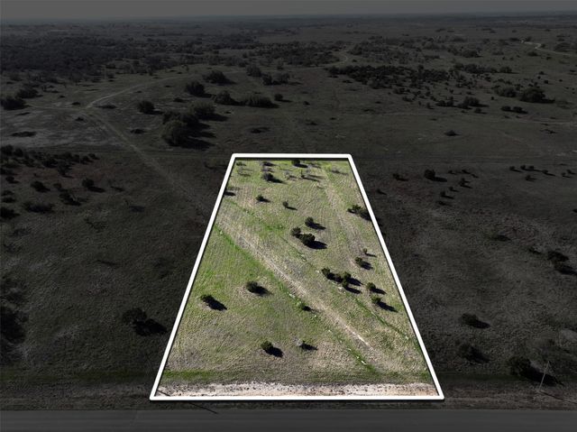 172 Gilmore Court, Lipan, TX 76462