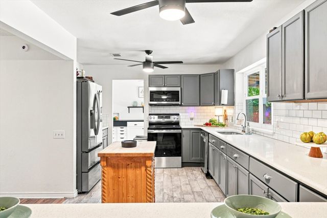 6832 Parkwood Drive, North Richland Hills, TX 76182