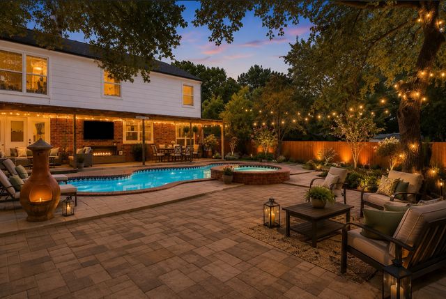 6832 Parkwood Drive, North Richland Hills, TX 76182