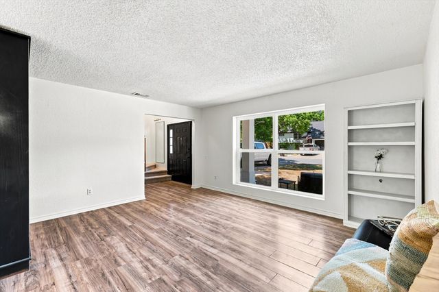 6832 Parkwood Drive, North Richland Hills, TX 76182