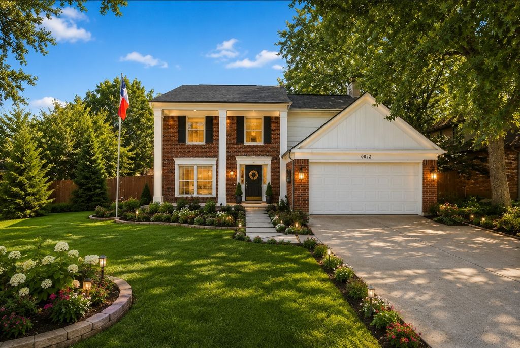 6832 Parkwood Drive, North Richland Hills, TX 76182
