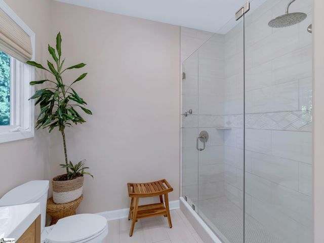 15 Grosbeak Way, Landrum, SC 29356