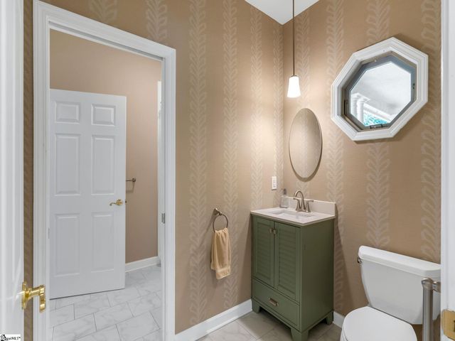 15 Grosbeak Way, Landrum, SC 29356