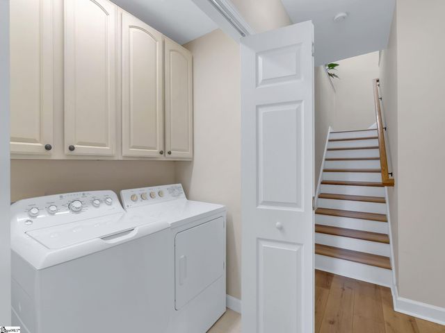 15 Grosbeak Way, Landrum, SC 29356