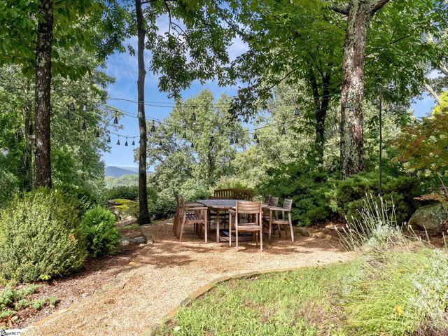 15 Grosbeak Way, Landrum, SC 29356