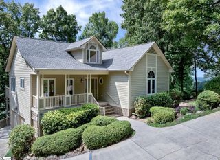 15 Grosbeak Way, Landrum, SC 29356