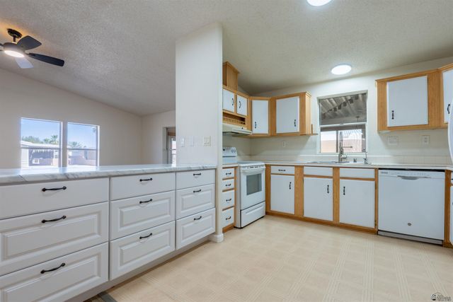 11238 S Cactus Wren, Yuma, AZ 85365