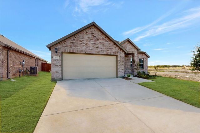 7533 Lavender Lane, Denton, TX 76249