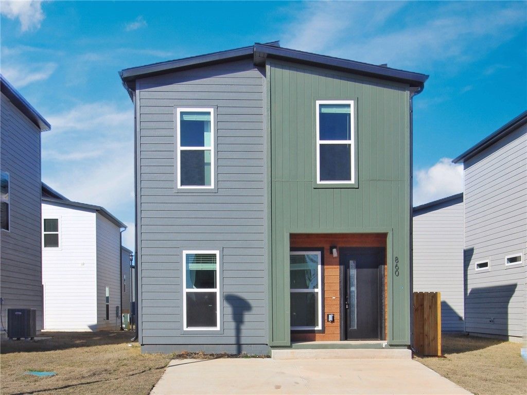 860 States Avenue, Bentonville, AR 72713