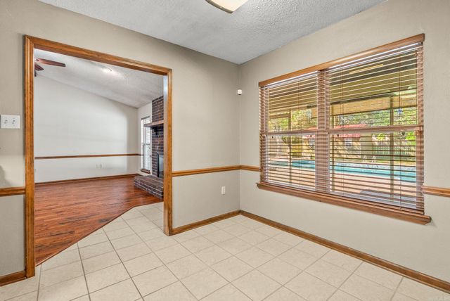 879 Heather Circle, Conway, AR 72034