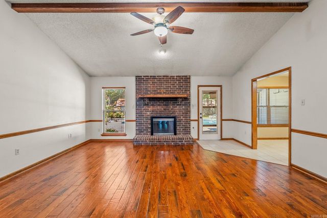 879 Heather Circle, Conway, AR 72034