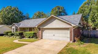 879 Heather Circle, Conway, AR 72034